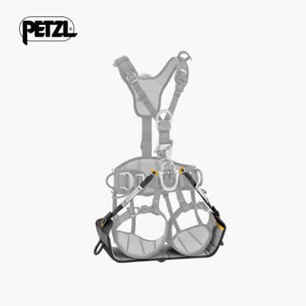 S071AB00-PODIUM_LowRes